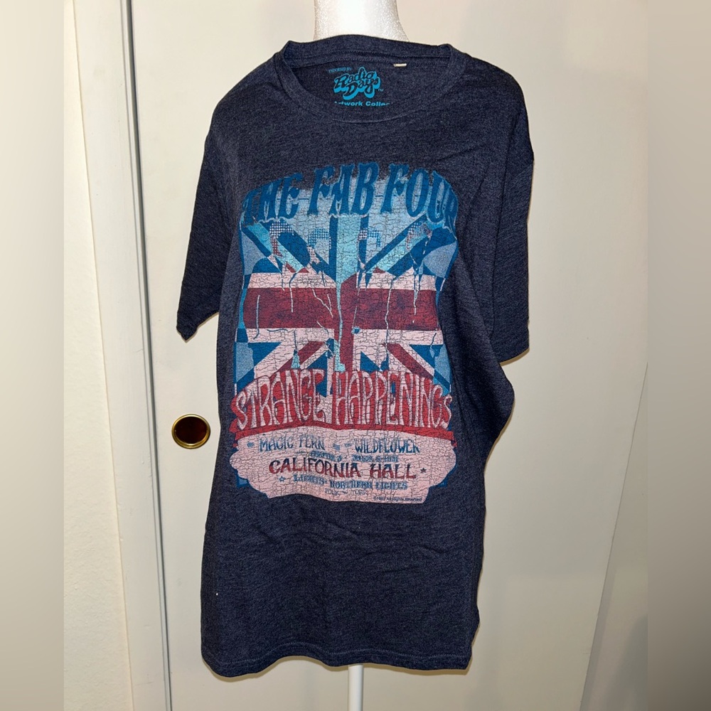 The Fab For Navy Graphic T-Shirt NWOT